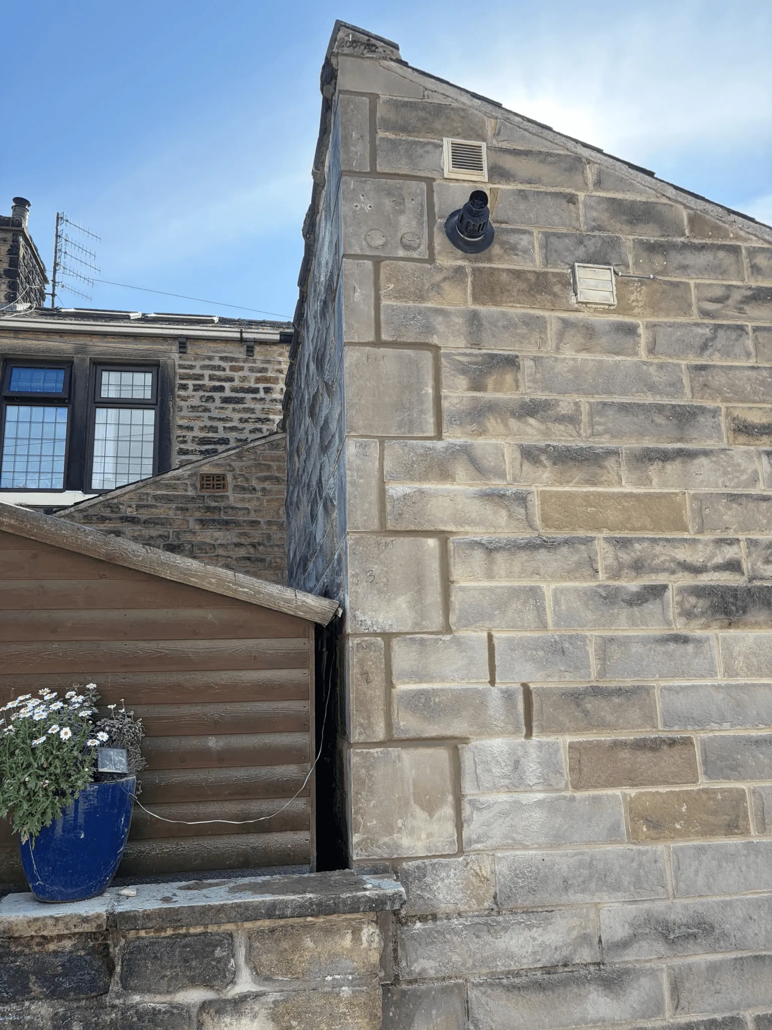 Quoin Repair & Roof Slate Replacement: photo 5